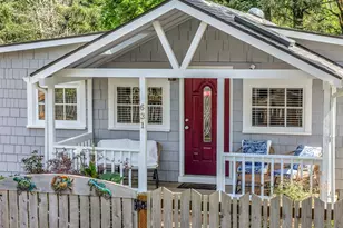 631 N Larch St, Cannon Beach, OR 97110 - Photo 3