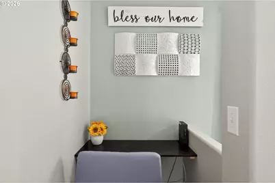 1926 SW Emma Dr, McMinnville, OR 97128 - Photo 13