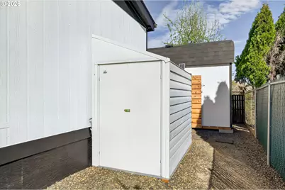 1926 SW Emma Dr, McMinnville, OR 97128 - Photo 41