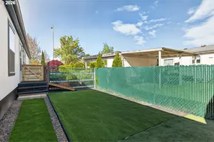 1926 SW Emma Dr, McMinnville, OR 97128 - Photo 43