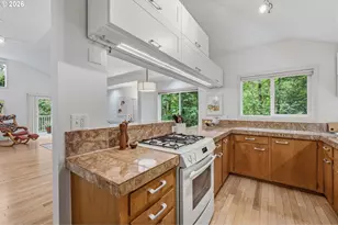 14485 Rainbow Dr, Lake Oswego, OR 97035 - Photo 11
