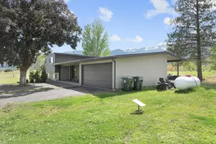 15701 Goodrich Creek Ln, Baker City, OR 97814 - Photo 3
