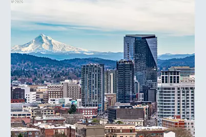 550 SW 10th Ave #2506, Portland, OR 97205 - Photo 9