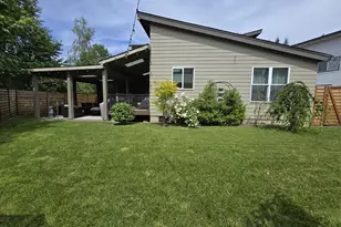 202 NW Quail Gardens Pl, Hillsboro, OR 97124 - Photo 39