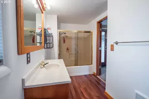 1000 N St, Springfield, OR 97477 - Photo 15