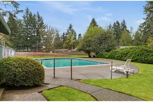21050 S Mossy Rock Ct, Oregon City, OR 97045 - Photo 41