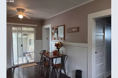 213 NW Cliff St, Newport, OR 97365 - Photo 7