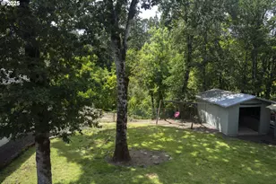 485 Brown St, Glide, OR 97443 - Photo 43