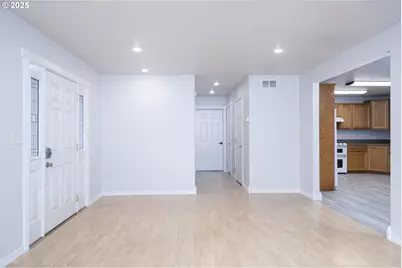 485 Brown St, Glide, OR 97443 - Photo 11