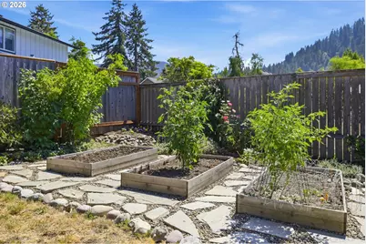 6450 B St, Springfield, OR 97478 - Photo 35