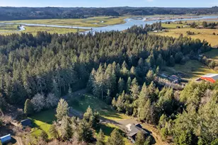 37027 Danner Rdg Ln, Astoria, OR 97103 - Photo 43