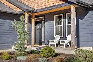 37027 Danner Rdg Ln, Astoria, OR 97103 - Photo 3