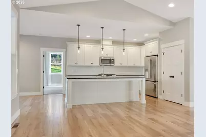 37027 Danner Ridge Ln, Astoria, OR 97103 - Photo 13