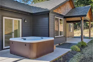 37027 Danner Rdg Ln, Astoria, OR 97103 - Photo 45