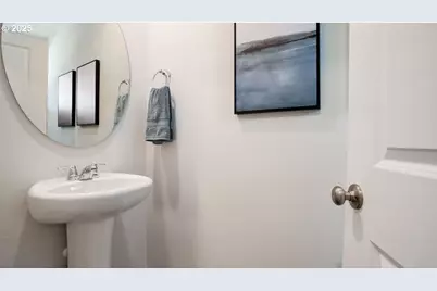 10402 NE 121st Ave, Vancouver, WA 98662 - Photo 3