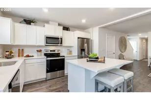 10402 NE 121st Ave, Vancouver, WA 98662 - Photo 13