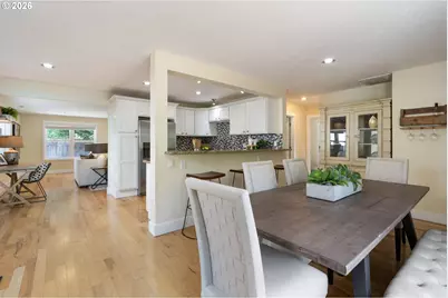 6427 N Princeton St, Portland, OR 97203 - Photo 9