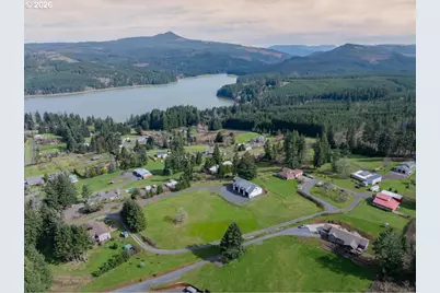27579 Riggs Hill Rd, Foster, OR 97345 - Photo 1
