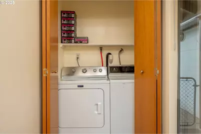 13020 NE San Rafael St, Portland, OR 97230 - Photo 29