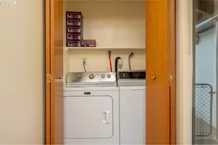 13020 NE San Rafael St, Portland, OR 97230 - Photo 29