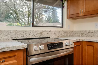 13020 NE San Rafael St, Portland, OR 97230 - Photo 13