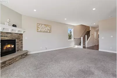 17230 NW Catalpa St, Portland, OR 97210 - Photo 7
