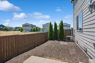 17230 NW Catalpa St, Portland, OR 97210 - Photo 33