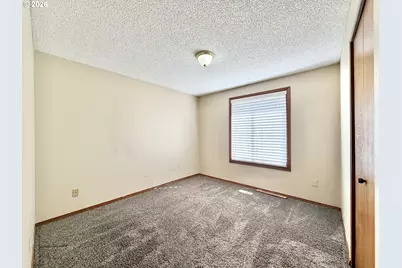 2715 SW 31st St, Gresham, OR 97080 - Photo 25