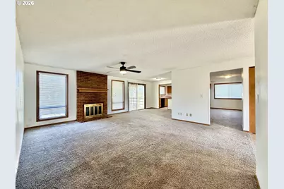 2715 SW 31st St, Gresham, OR 97080 - Photo 9