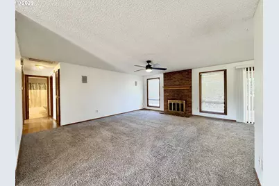 2715 SW 31st St, Gresham, OR 97080 - Photo 11