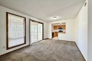 2715 SW 31st St, Gresham, OR 97080 - Photo 7