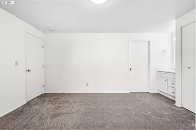 361 W Pine St, Sweet Home, OR 97386 - Photo 17