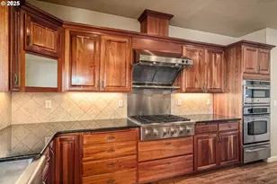 2049 Limestone Ave, Salem, OR 97306 - Photo 23