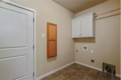 2049 Limestone Ave, Salem, OR 97306 - Photo 41