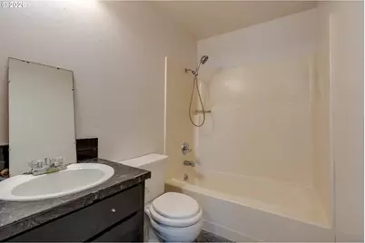 11953 SE Holgate Blvd, Portland, OR 97266 - Photo 23