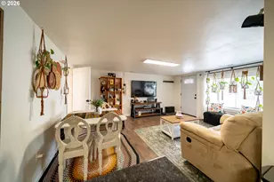 230 High St, Jefferson, OR 97352 - Photo 5