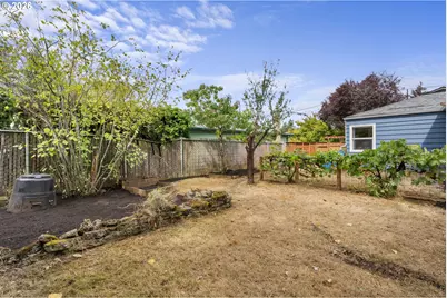 5220 NE Skidmore St, Portland, OR 97218 - Photo 33