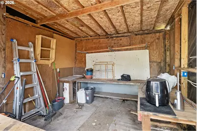 5220 NE Skidmore St, Portland, OR 97218 - Photo 39