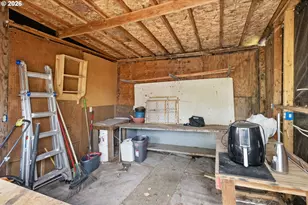 5220 NE Skidmore St, Portland, OR 97218 - Photo 39