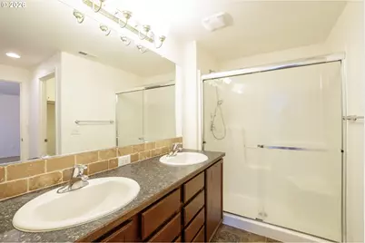 4950 Glacier Dr, Springfield, OR 97478 - Photo 23