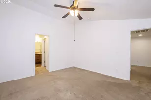 4950 Glacier Dr, Springfield, OR 97478 - Photo 15