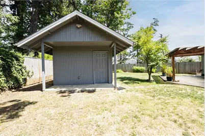 4950 Glacier Dr, Springfield, OR 97478 - Photo 37