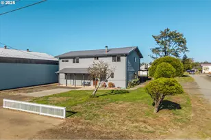 63347 Charleston Rd, Coos Bay, OR 97420 - Photo 5