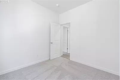 701 Tigerlily St, Silverton, OR 97381 - Photo 25