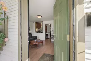 105 Ineer St, Kelso, WA 98626 - Photo 3