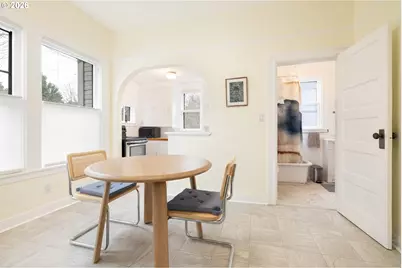 802 SE 35th Ave, Portland, OR 97214 - Photo 13