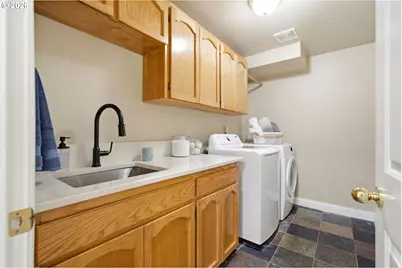 1200 E Pioneer Loop, La Center, WA 98629 - Photo 17