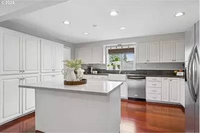 2445 Debok Rd, West Linn, OR 97068 - Photo 15