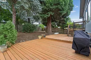 2445 Debok Rd, West Linn, OR 97068 - Photo 41