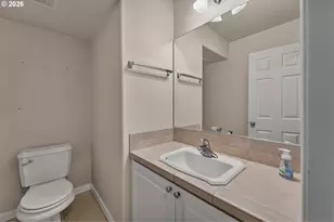 6022 Northeast Birch Street, Hillsboro, OR 97124 - Photo 11